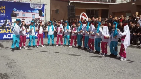 Esenyurt'ta Kültür Evi Açıldı