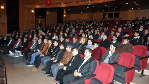 Kahta'da Konferans Düzenlendi
