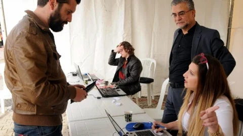 CHP Antalya'da Ön Seçim Başladı