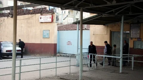 Türkiye'de Cezaevleri Doluluk Oranında Zirveye Ulaştı