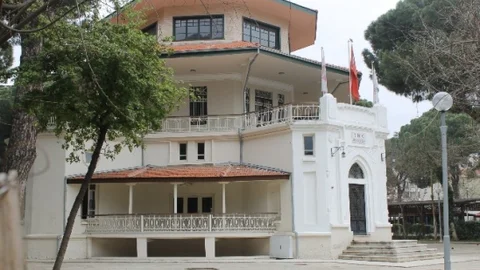 Ödemiş'te Tarihi Bina Kiraya Veriliyor