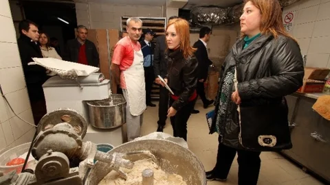 Karşıyaka'da Fırın Denetimi Yapıldı