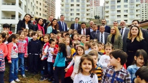 Çocuklarla Fidan Dikimi