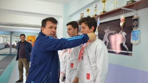 Erzurum'da Eskrim Seçmeleri Yapıldı