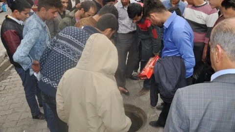 Silopi'de Rögar Kapağı Patladı