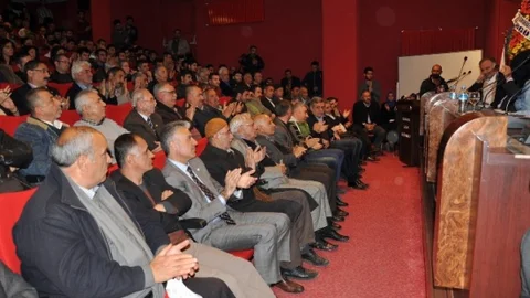 Gaziantep'te İslam ve Barış Paneli