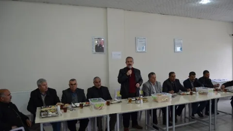 Adilcevaz'da Esnaf Buluşması