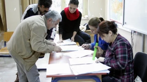 CHP Antalya'da Ön Seçim Bitti