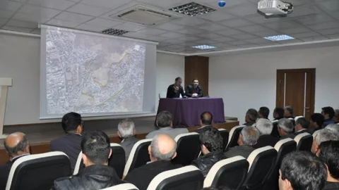 Siirt'te Tapu Düzenlemesi Toplantısı