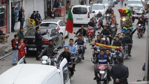 Cizre'de Futbol Şampiyonluğu Kutlandı