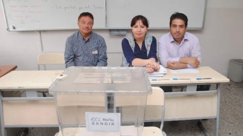 CHP Afyonkarahisar'da Ön Seçim Gerçekleştirdi