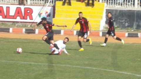 Van'da Büyükşehir Belediyespor Galip Geldi