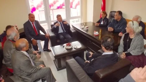 Serik'te Vatan Partisi Açıldı