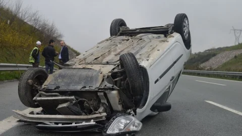 Bursa'da Takla Atan Araç Kazası