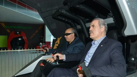 Bursa'da Uçak Simülatörü Açıldı