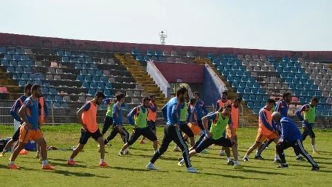 Körfez İskenderun Spor Hazırlıklarını Sürdürüyor