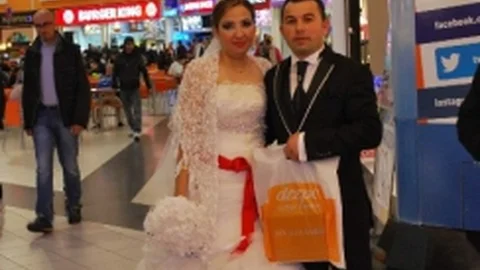 Gelin ve Damat Alışverişte