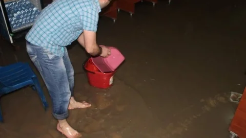 Siirt'te Sağanak Yağış Sorunları Artırdı