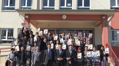 Saraykent'te Öğrencilere Kitap Desteği