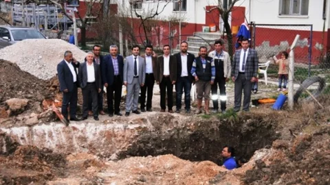 Bucak'ta İçme Suyu Hattı Yenilendi