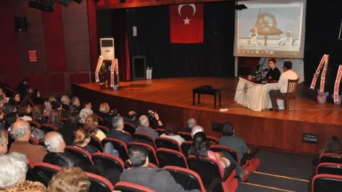 Astrolog Şenay Yangel Nazilli'de Konuştu