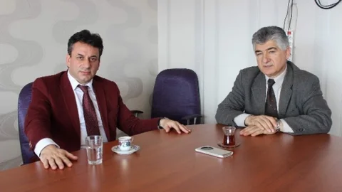 Celil Hekimoğlu İstanbul'da Temaslarda Bulundu