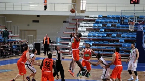 Büyükşehir Basket'ten Önemli Galibiyet