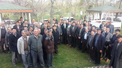 Yazıhan'da Başkan Öztürk Toplantı Düzenledi