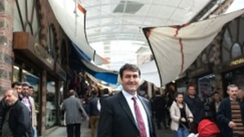 Ulucami Caddesi'nde Yenileme Çalışmaları