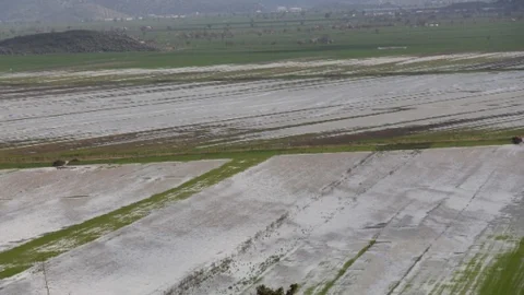 Bucak’ta Tarım Arazileri Suya Gömüldü
