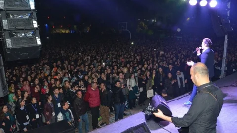 Bülent Ecevit Üniversitesi'nde Zakkum Konseri