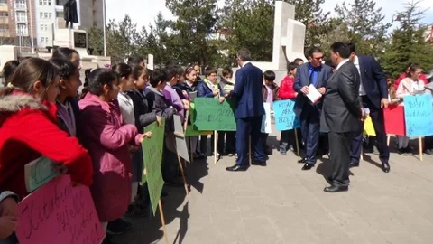 Kars'ta Kütüphaneler Haftası Etkinlikleri