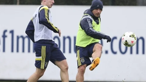 Fenerbahçe Çaykur Rizespor Maçı İçin Hazırlanıyor