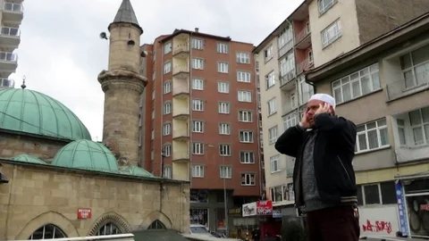 Kütahya'da Ezan Okuma Yöntemi