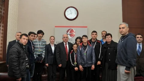 Eskişehir'de Özel Sporcular Ziyareti