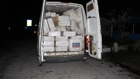 Hakkari'de Kaçak Sigara Ele Geçirildi