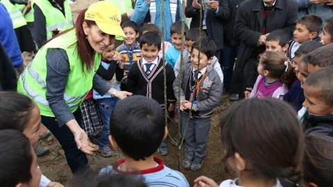 Van'da Fidan Dikimi Gerçekleşti