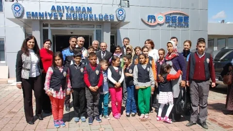 Adıyaman'da Polis Projesi Gerçekleşti