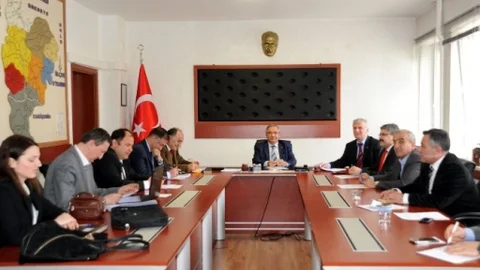 Bilecik'te İl Encümeni Toplantısı Yapıldı