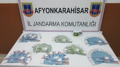 Afyonkarahisar'da Sahte Para Ele Geçirildi