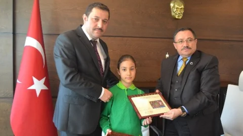 Samsunlu Öğrenci Resim Yarışmasında Birinci Oldu