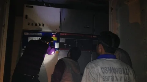 Pazarlar'da Elektrik Trafo Yangını