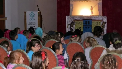 Kütahya'da Karagöz Gölge Oyunu İlgi Çekti