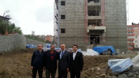 Asım Aykan Eğitime Önem Veriyor