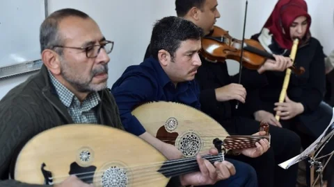 Mamak'ta Enstrüman Kursları Yoğun İlgi Görüyor