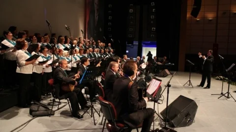 Bayraklı'da Müzik Rüzgarı Esecek