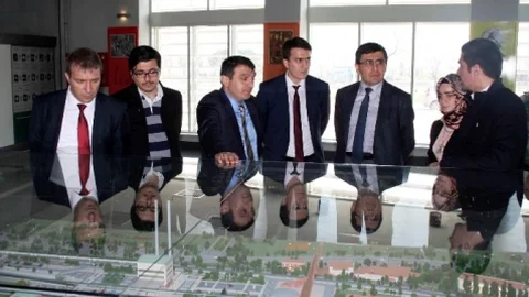 TÜBİTAK Heyeti Kocaeli Bilim Merkezi'nde