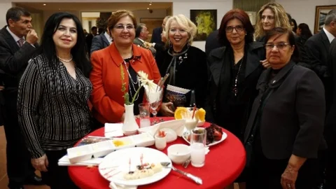 Konak'ta Kadın Başkanın Başarıları Artıyor