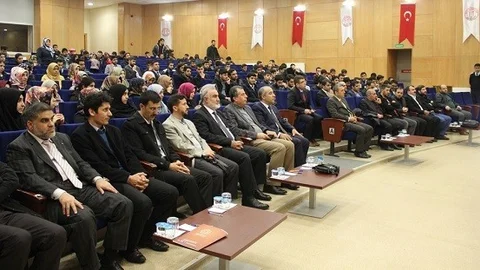 Muş'ta Hilafet Konferansı Düzenlendi