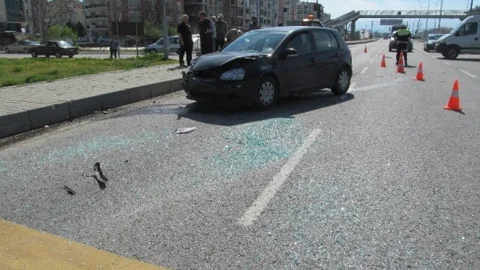 Edremit'te Takla Atan Araç Kazası